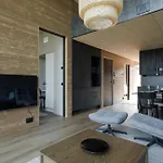 Villa Arctic Trail B - Lapland Escape With Outdoor Hot Tub & Yllaes Passes *