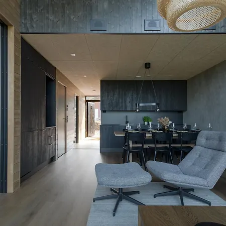 Arctic Trail B - Lapland Escape With Outdoor Hot Tub & Yllaes Passes *