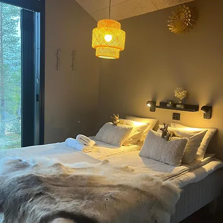 Arctic Trail B - Lapland Escape With Outdoor Hot Tub & Yllaes Passes Akaslompolo