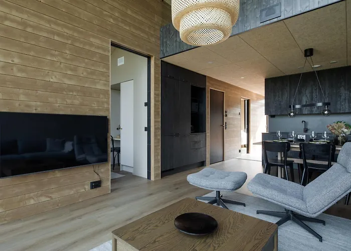 Villa Arctic Trail B - Lapland Escape With Outdoor Hot Tub & Yllaes Passes *